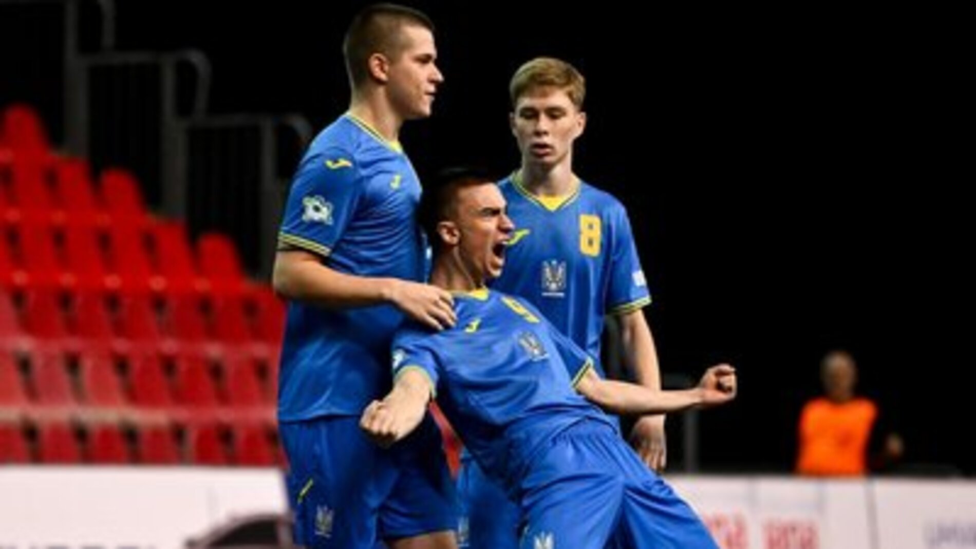 Юніорська збірна України з розгромної перемоги стартувала на Євро з футзалу