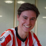 Тимур Тутєров продовжить кар'єру в Англії